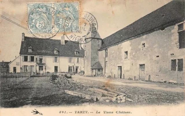 VARZY - Le Vieux Château