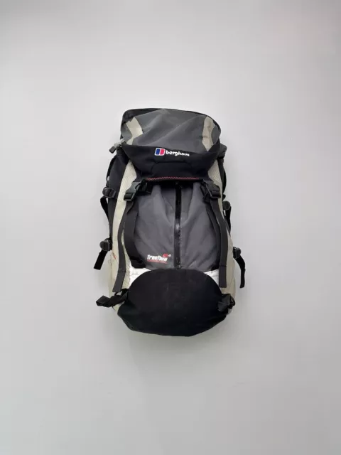 BERGHAUS FREEFLOW 35 8 Litre Backpack Ventilating Back System Hiking Walking 39.99 PicClick UK