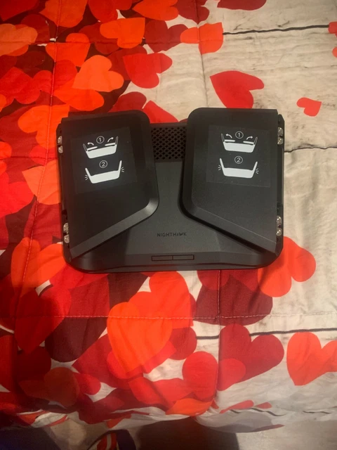 Modem Netgear Nighthawk Modello Rax70,8 Flussi simultanei con velocità AX6600
