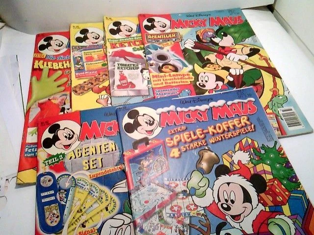 Konvolut bestehend aus 19 Heften, zum Thema: Walt Disneys Micky Maus. Die größte