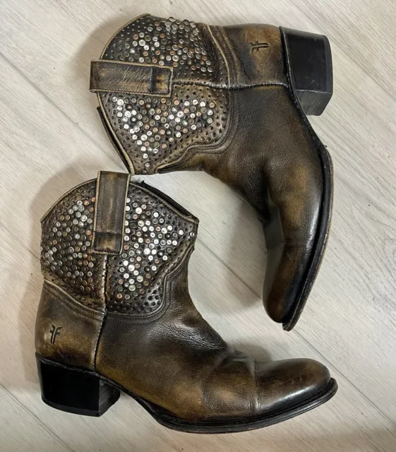 Frye Deborah Studded Brown Distressed (not Crackled) Leather Boots Sz 8