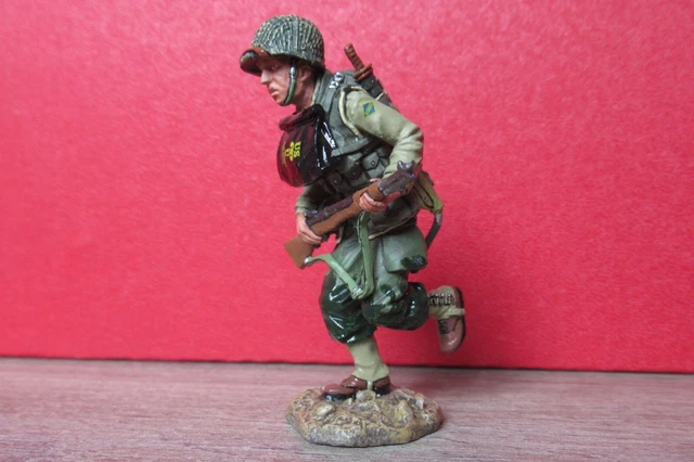 King & Country - D.day'44 - Soldat Americain Qui Court Sous Les Tirs Ennemis