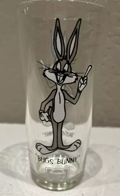 Pepsi Vintage Glass Mug Bugs Bunny Collector  Retro 1973 Warner Brothers