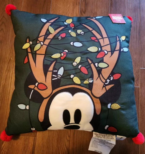Almohada lanzable St. Nicholas Square® Disney's Mickey Antlers