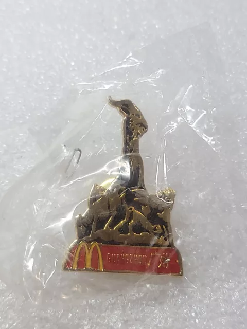 McDonald's Employee Lapel Pin Guangzhou China NEW In PKG Clutch Back Gold Toned