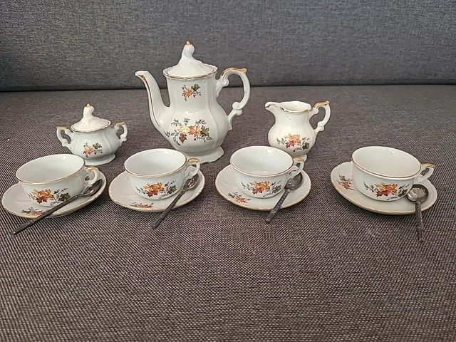 DÎNETTE ANCIENNE 11 PIECES SERVICE A THE BERCHET FAMILY EN