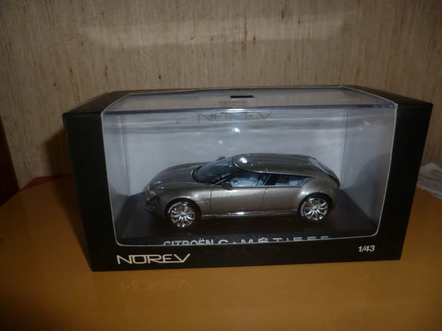 Citroen CMtisse Salon de Paris - Die-cast model - Norev 155609