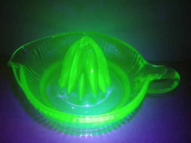 Vintage Green Depression Uranium Glass Fruit Juicer Reamer Large Glows