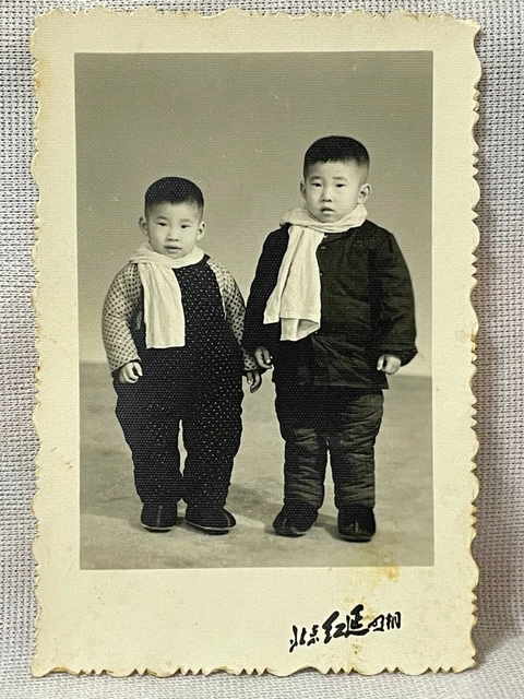 Orig. Two cute boys wearing scarfs Studio Photo Chinese Culture Revolution China