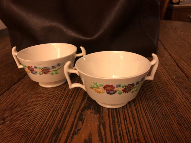2 Spode Copeland England Golden State double handled bouillon cups