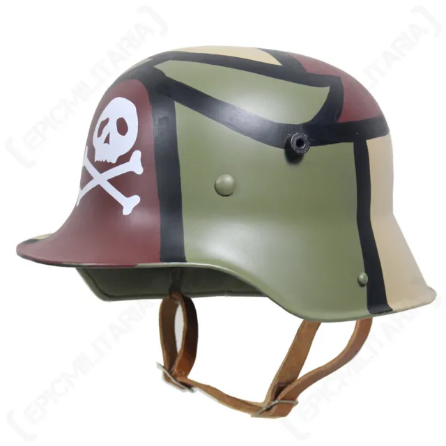 German M16 Helm 3 Colour Camo with Skull WW2