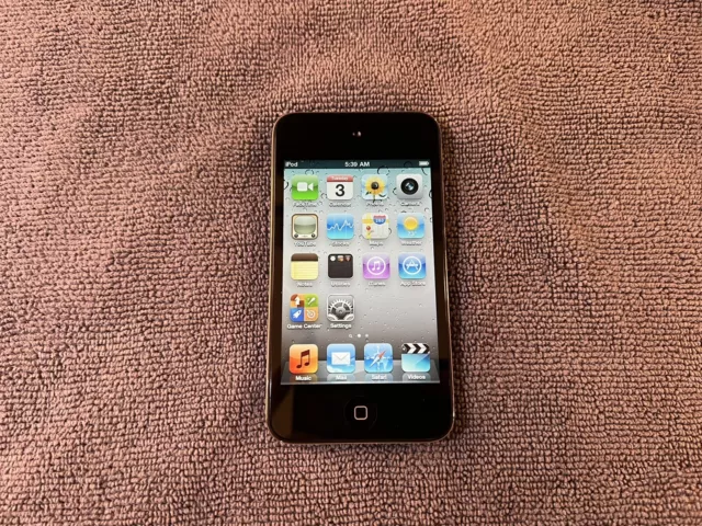 iPod Touch 4th Gen 8GB - iOS 4.1