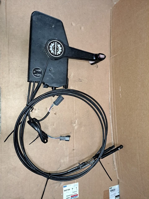 OMC EVINRUDE JOHNSON REMOTE CONTROL BOX WITH CABLES MODULAR  POWER TRIM 2 keys