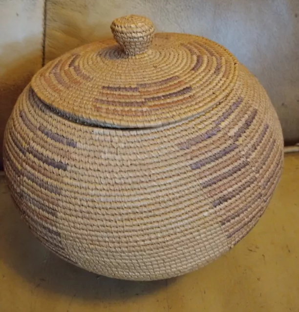 **Awesome  Vintage Native American Basket  Hooper Bay Eskimo Very Finely Done *