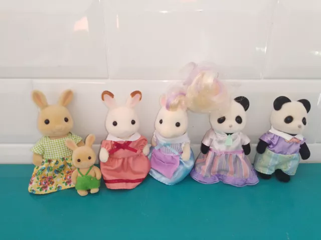 3 Figurines Famille Panda Roux Sylvanian Families - Figurine pour enfant
