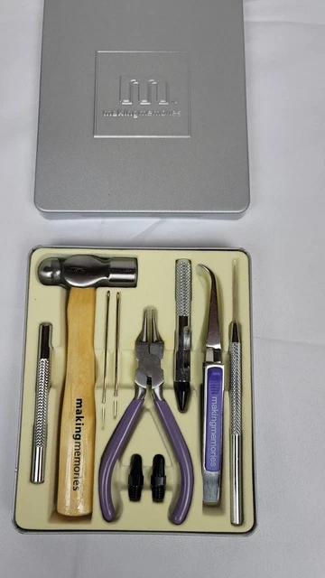 Kit de herramientas para hacer recuerdos kit de álbum de recortes de 8 piezas. Nuevo sin usar