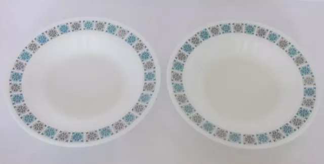 2 Vintage 1970's JAJ Pyrex Chelsea Pattern Rimmed Pasta Cereal Soup Dishes Bowls