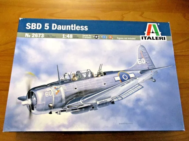 1/48 Maquette Italeri 2673 Douglas Sbd Dauntless  Neuf Boite  De 2011