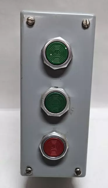 Underwritters Laboratories Metal Control Box Allen Bradley  3 Push Buttons