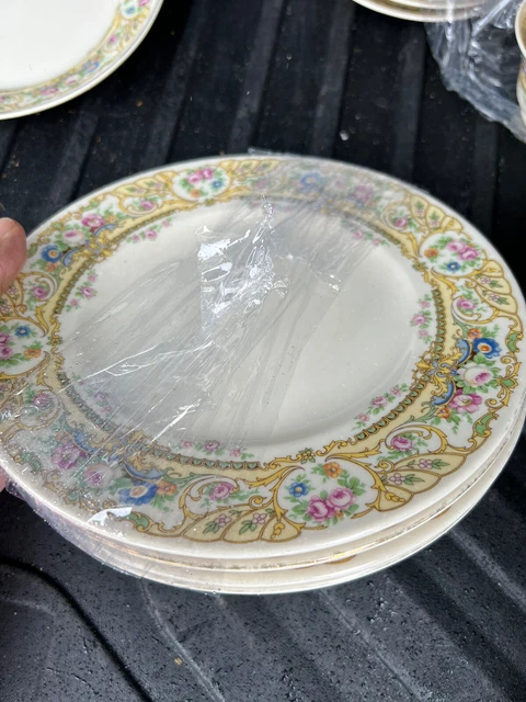 Vintage Set of 4 Syracuse China Old Ivory Rose Marie 9 3/4 inch Dinner Plates NR