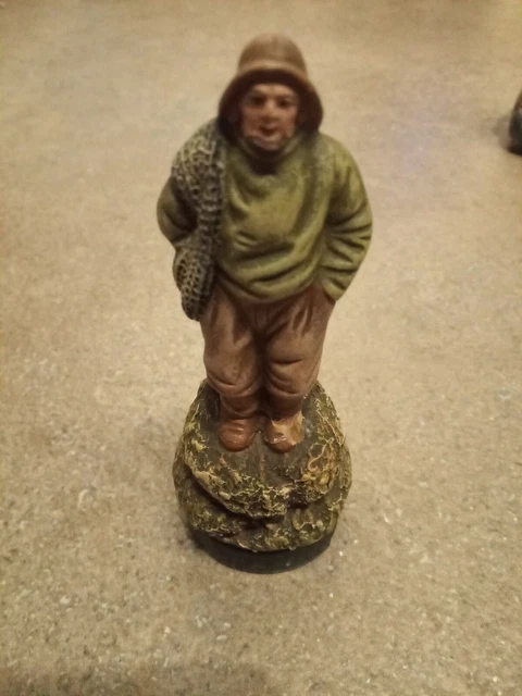 Ancienne Statuette En Terre Cuite – Homme Numéroté 10706 (sans Marque, Occasion)