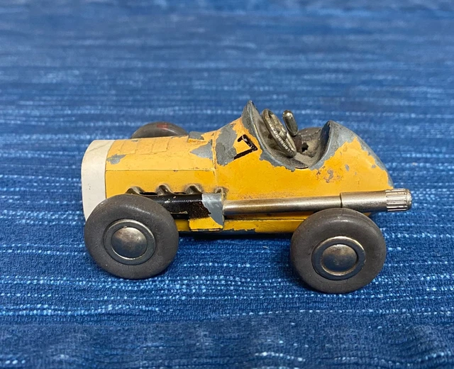 ミニカー 『Schuco 「MICRO RACER #1041」』(西独製) Vintage Schuco Micro Racer Wind-up Car #1041, Red #3 Germany