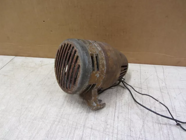 Vtg Auto Parade Siren Horn Loud Fire Ford Gm Chevy Rat Hot Street Rod Truck Vtg Auto Parade Siren Horn Loud Fire Ford Gm Chevy Rat Hot Street Rod Truck