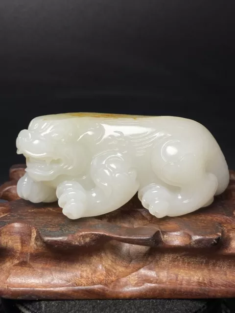 Chinese Exquisite Handmade Brave troops Carving Hetian Jade Statue