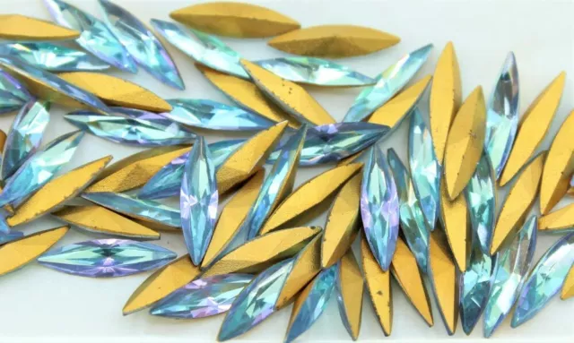 Swarovski 4200 - Navette Fancy Stone - 15 x 4mm - 6 pieces per pack - Vintage 3