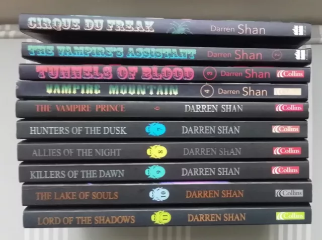 DARREN SHAN SIGNED THE SAGA OF DARREN SHAN CIRQUE DU FREAK SET OF 10 BOOKS PBs