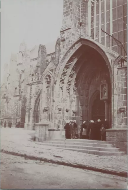 France, Tréguier, Vue de l&#039;église de Tréguier, Vintage print, circa 1895 Ti