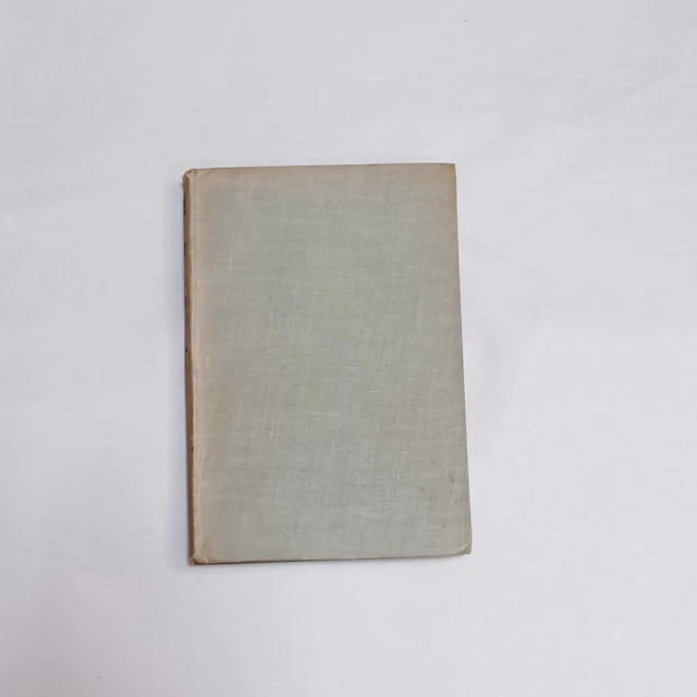 The Poet Speaks An anthology for Choral Speaking By Marjorie Gullan 1940 in Good