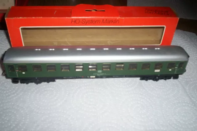 Alter Primex Märklin HO 2. Klasse Blech Personenwagen (grün)