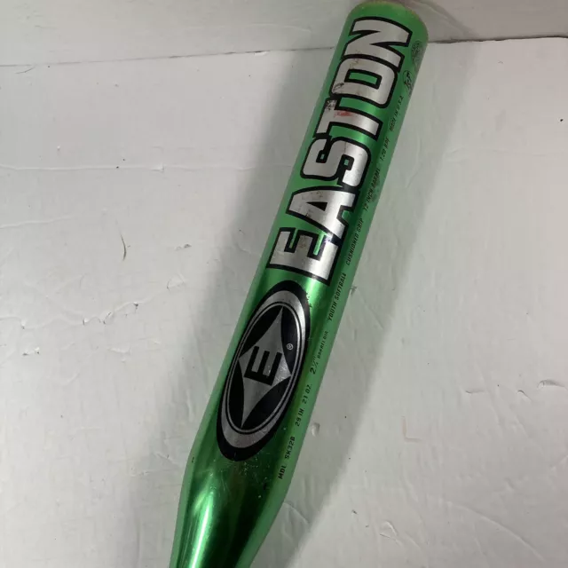 Easton Cyclone Fastpitch -8 Green Youth Softball Bat 29 In. 21 Oz. MDL SK32B