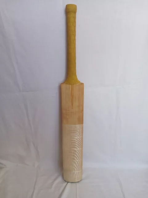 Used Unbranded Grade 2 English Willow Cricket Bat SH 2lb 8oz
