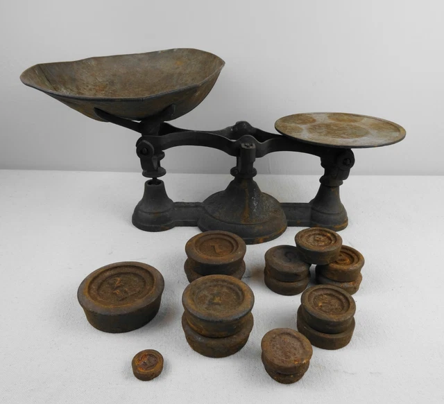 ANTIQUE CAST IRON General Store Counter Balance Scale with 15 Weights ...