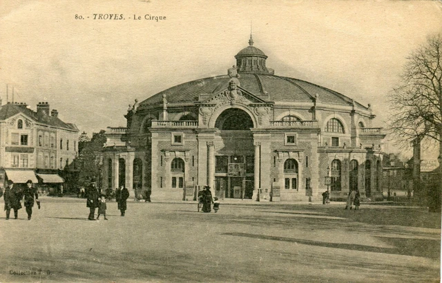 Carte postale Standard CIRQUE DU GIOBERNEY/VOILE DE LA MARIEE/SIRAC