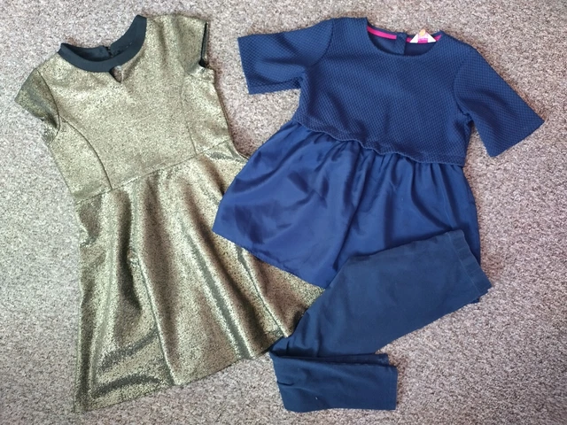 Abiti da ragazza pacchetto abito River Island, top da panettiere Ted e leggings successivi 9-10 anni