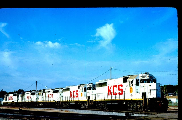 KCS 782 GP-40, Shreveport, La, 10/82; Kodachrome Original