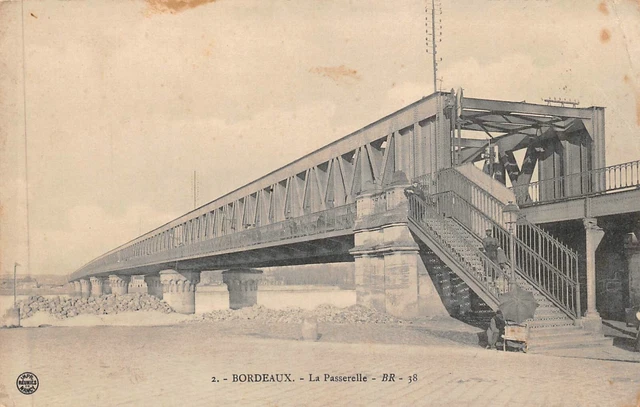 CPA - BORDEAUX - the footbridge