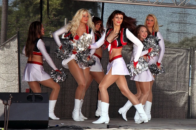 SALE LUXURY ULTRA SHINE Gloss Cheerleader Majorette Dance