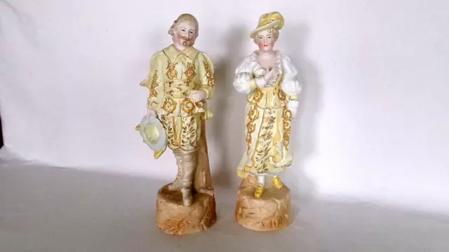 Pair Vintage 11" BISQUE MAN & WOMAN MATCHING FIGURINES in Pre Colonial Dress