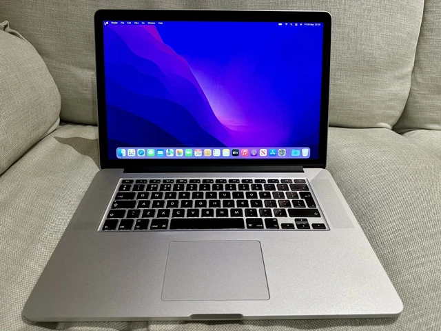MacBook Pro 15" Retina 2015, i7 2,5 GHz, 16 GB, UNITÀ DI MEMORIA A STATO SOLIDO 512 GB, A1398, Radeon R9 2 GB