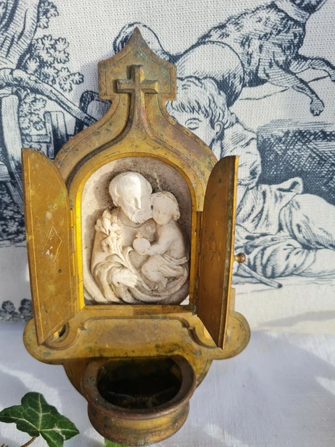 Ancien Benitier Fenetre 19Eme Laiton Dore Avec Scene Christ En Pierre Calcaire