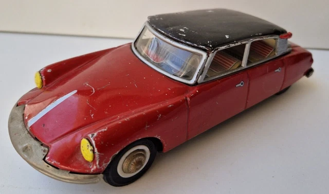 jouet ancien voiture CIJ / JRD norev joustra dinky toys / voiture