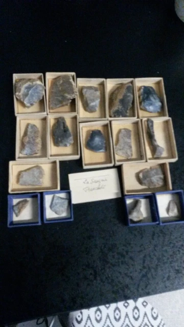 Lote De 16 Pedernal Tallas Neolítico Little Richardien Francia Colección O4