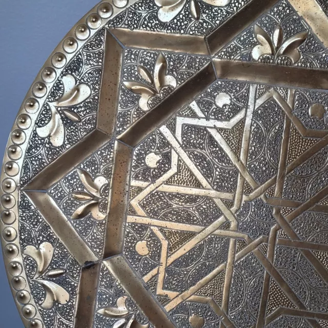 Middle Eastern Moorish Moroccan Islamic Antique Round Brass Tray 16" Hammered 2