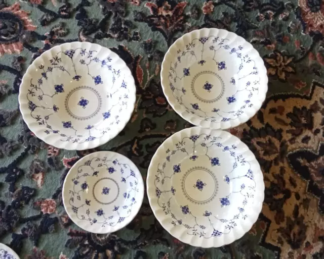 Churchill England The Georgian Collection Finlandia Blue and White Floral Bowls