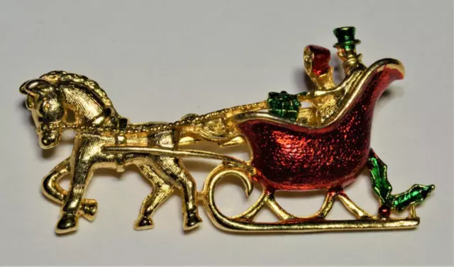 Goldtone Red Enamel CHRISTMAS VICTORIAN HORSE & SLEIGH CARRIAGE Shape Pin Brooch