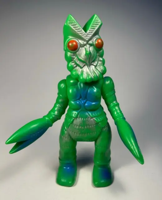 ORIGINAL 1966 MARUSAN BALTAN (Ultraman) Seijin kaiju monster alien sofubi!